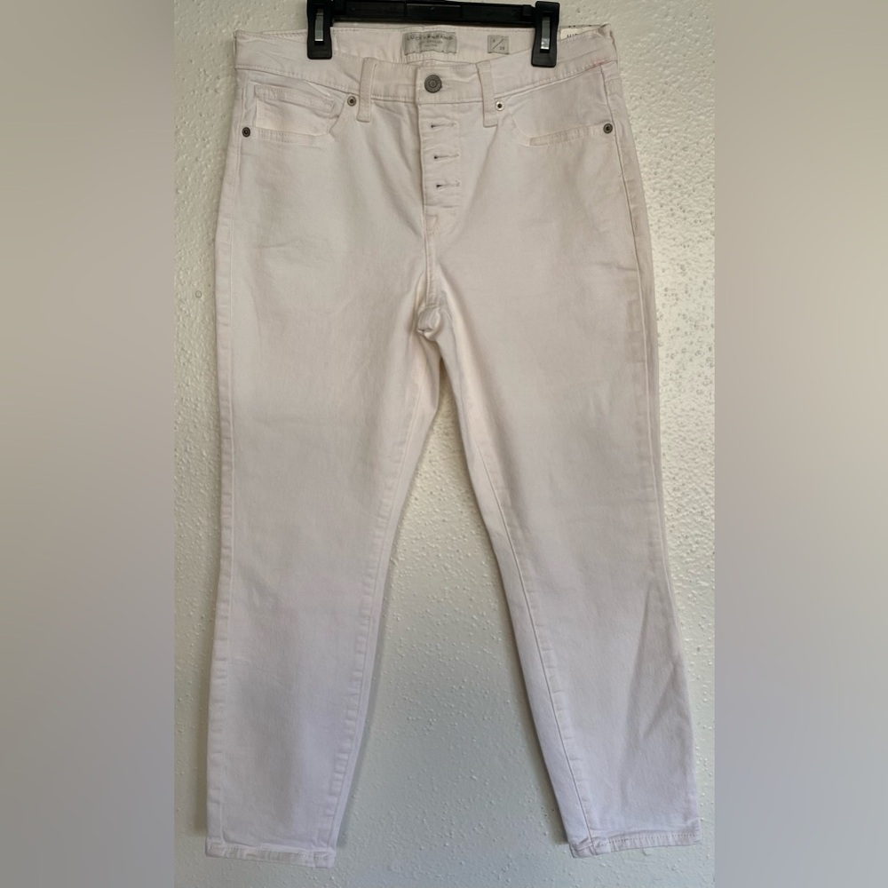 NWT Lucky Brand “Ava” Mid Rise Jeans